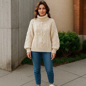 Sisandina Wool Sweater Womens XL Cream Hand Knit Ecuador‎ Pullover Oversized
